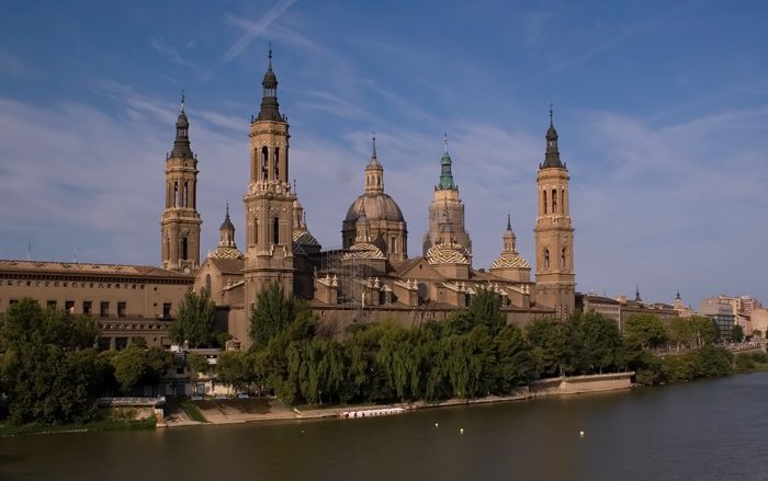 Disfruta del Puente del Pilar en Aragón