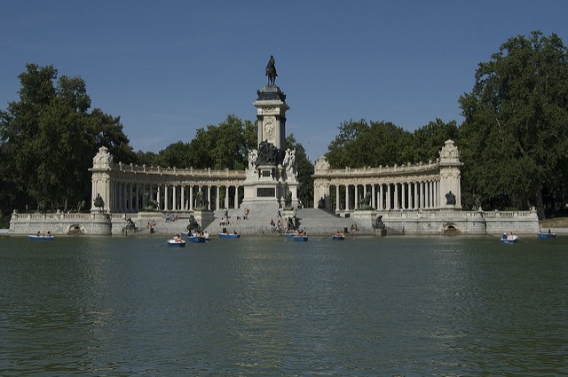 La web 2.0 y los destinos turísticos (II): Turismo Madrid y esMADRID4U