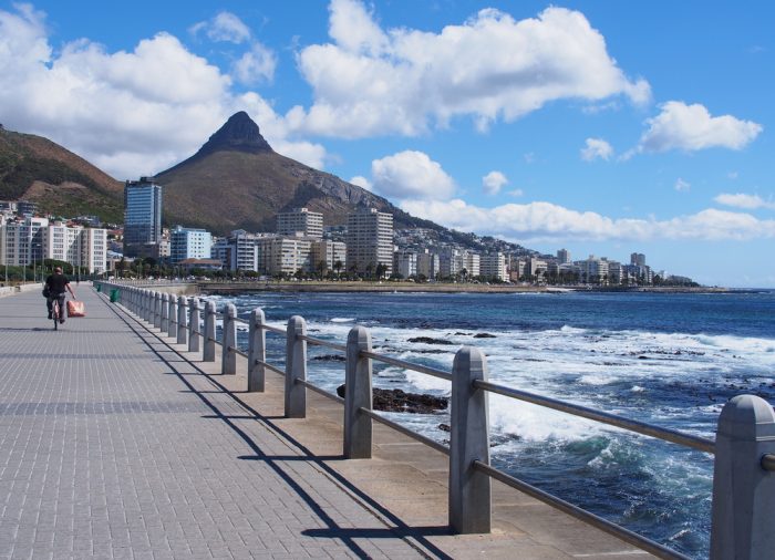 ¿Vacaciones en el mar o en tierra?