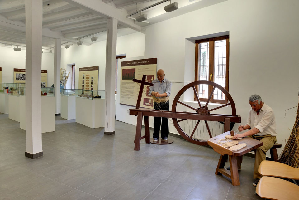 Museo de la alpargata Museo de la alpargata