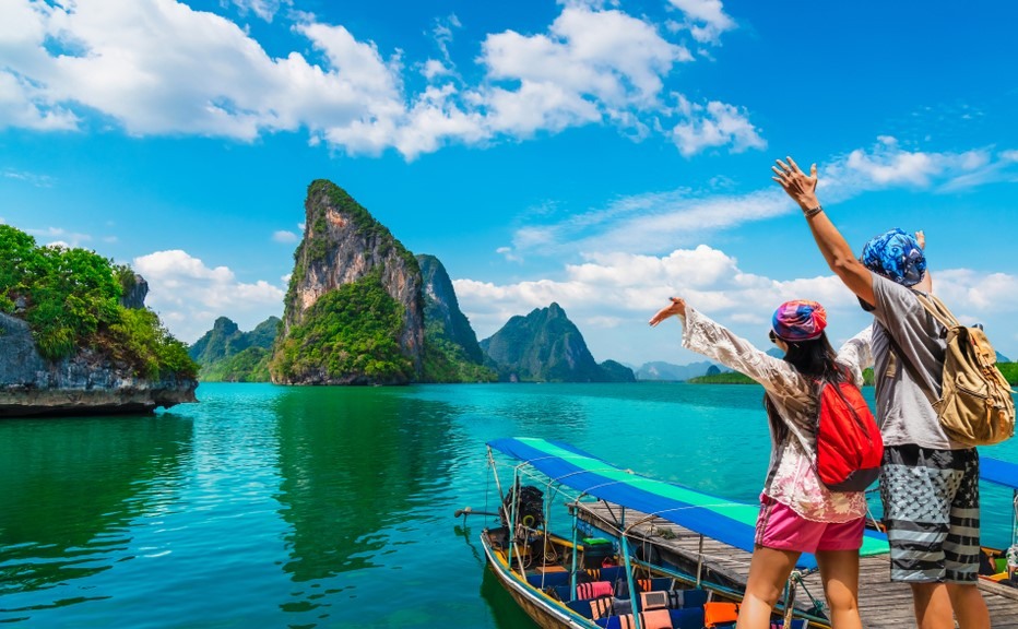 Pareja disfrutando por Tailandia