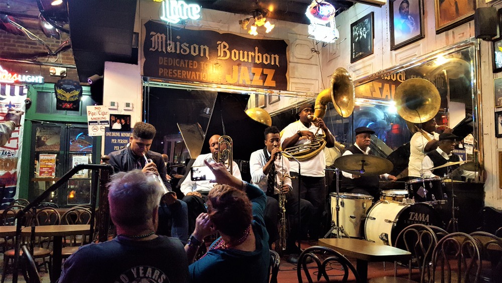 Banda de jazz en el Maison Bourbon
