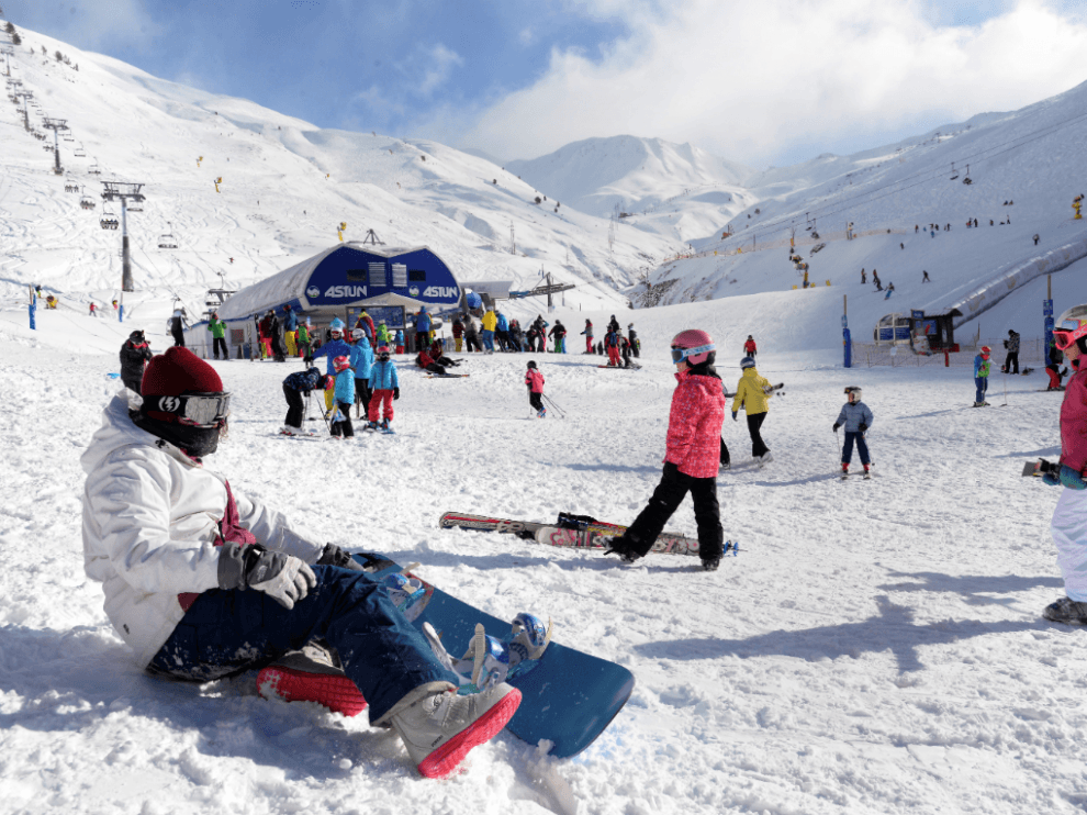 Zona de remontes en Astún Candanchú