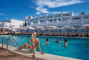 Piscina Riu La Mola, Migjorn