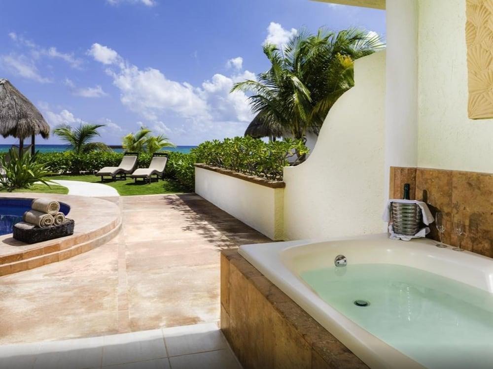 El Dorado Seaside Suites by Karisma Hotels & Resorts, Tulum