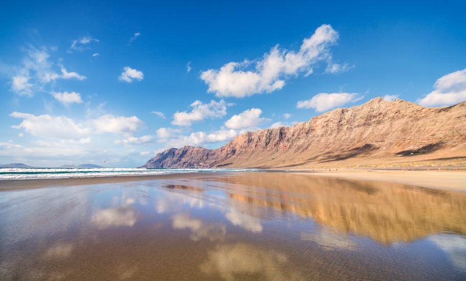 Lanzarote, donde naturaleza y aventura se encuentran
