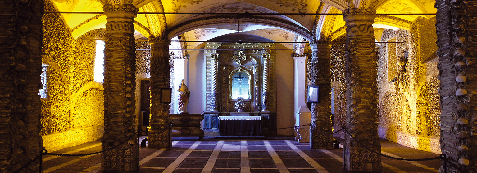 Capela dos Ossos, Evora - ©Turismo Alentejo